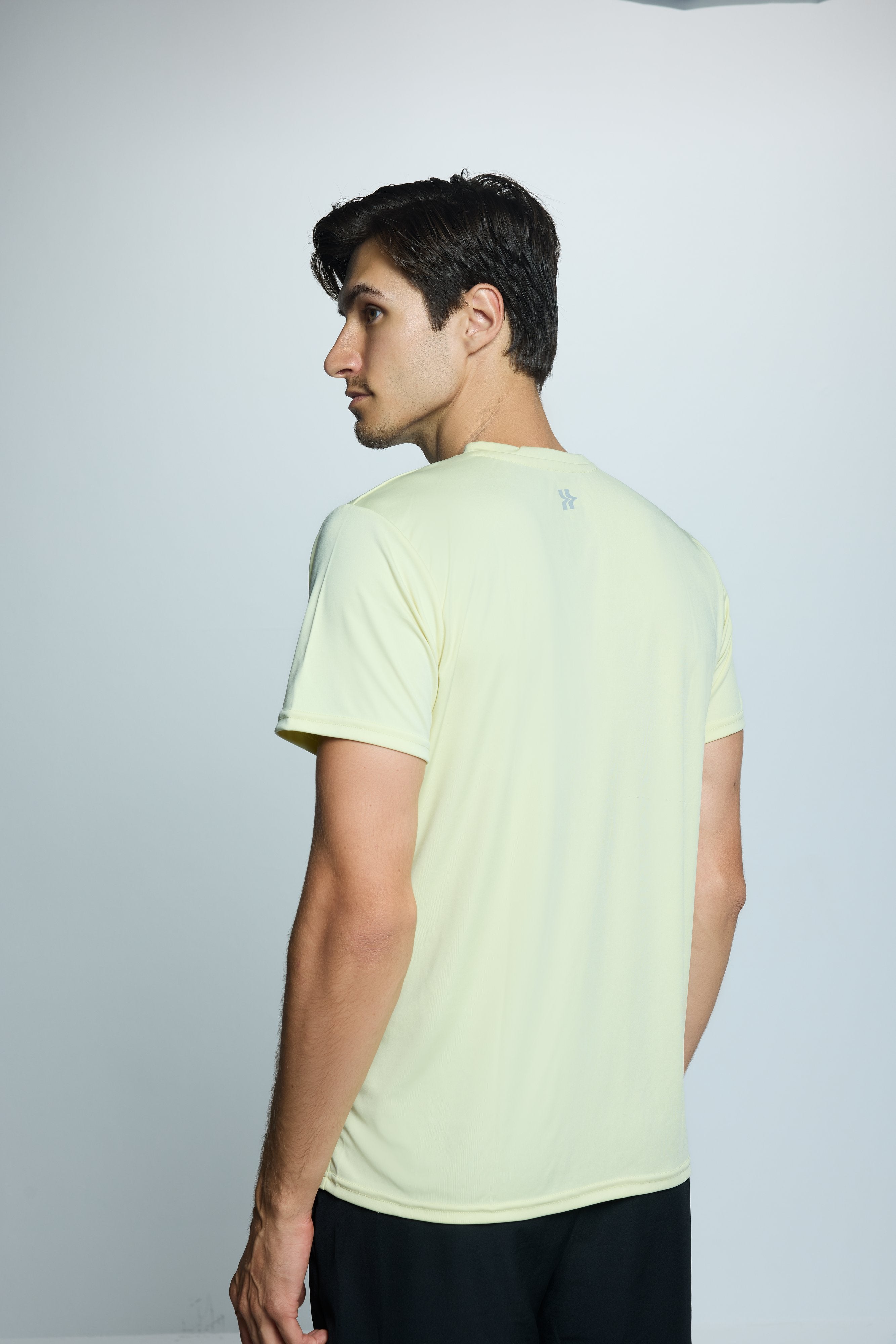 MEN PERFORMANCE T-SHIRT