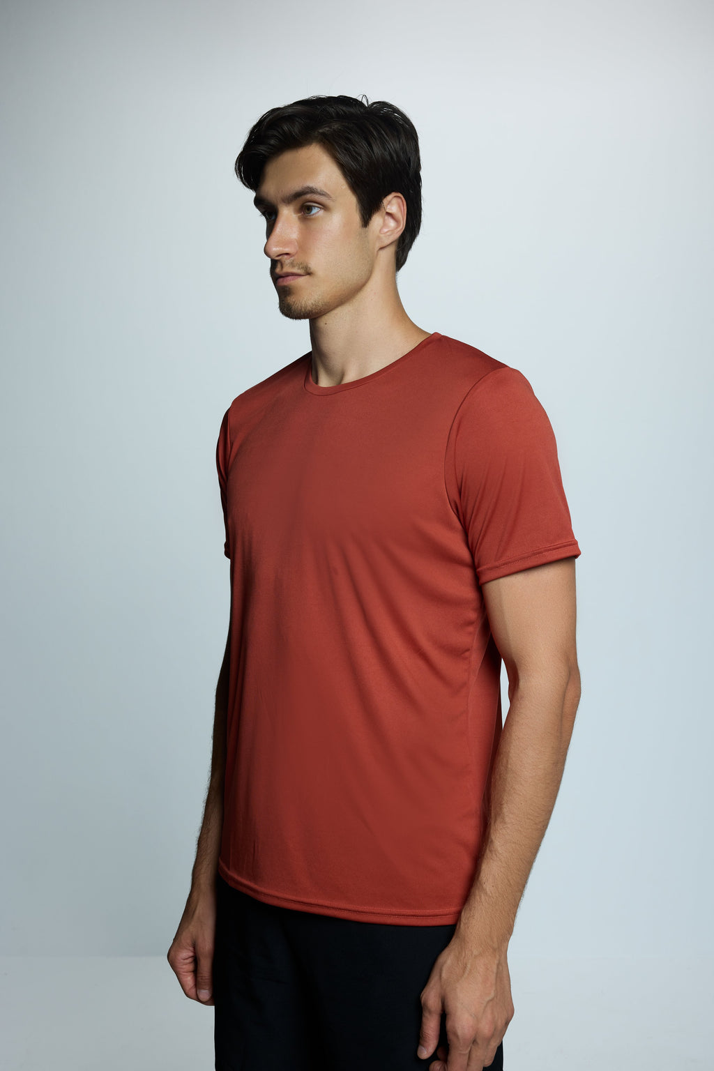 MEN PERFORMANCE T-SHIRT